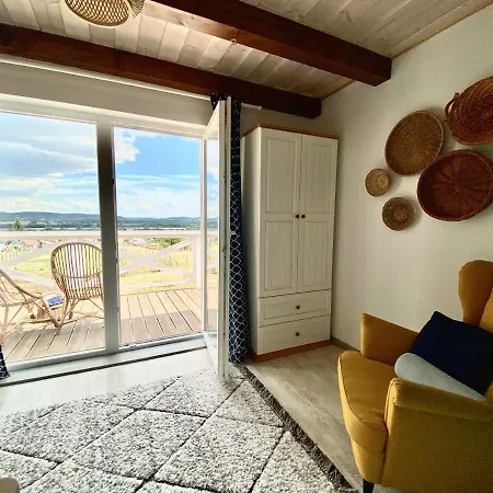 Dom wakacyjny Dandelion 